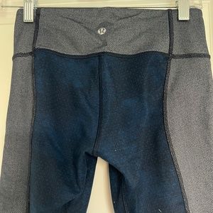 Lululemon size 4 leggings